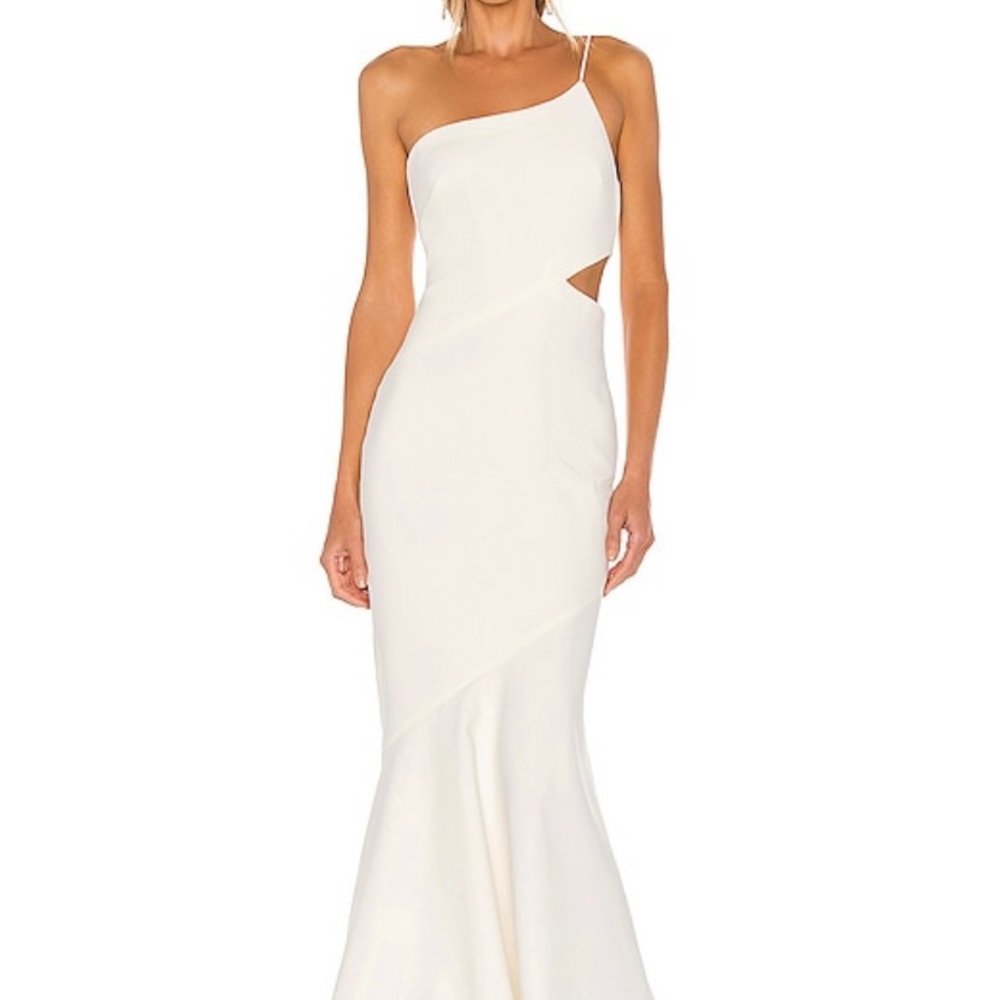 Fina Gown